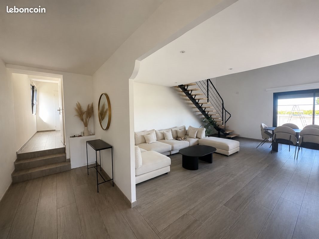 Maison à vendre, 149m², Mâcon
