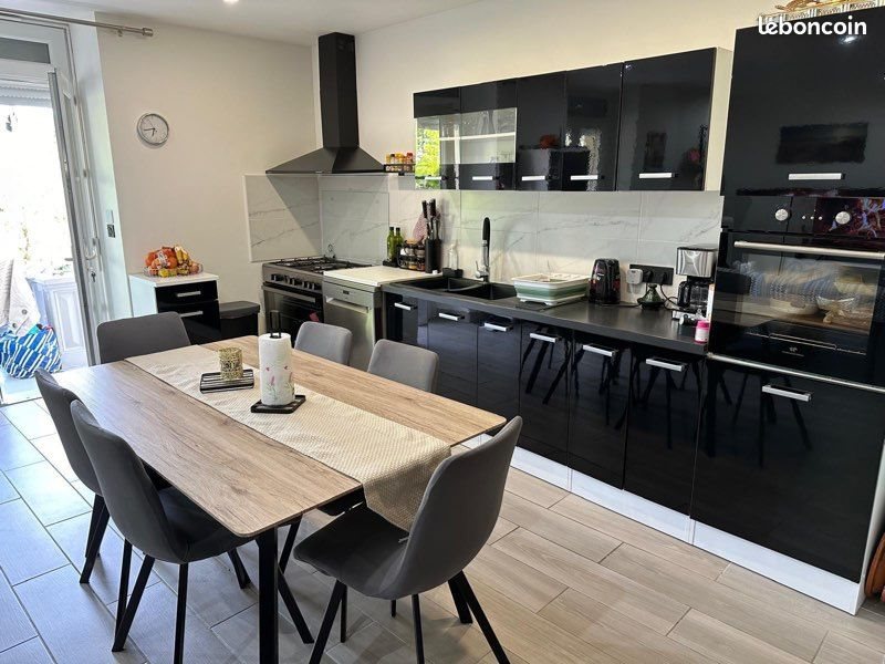 Maison à louer, 168m², Bagnac-sur-Célé