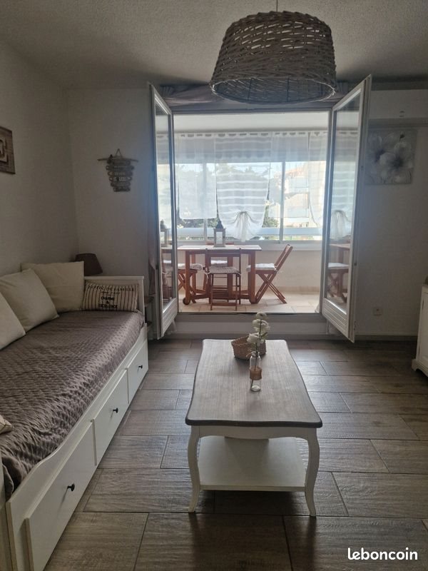 Appartement à louer, 29m², Sanary-sur-Mer
