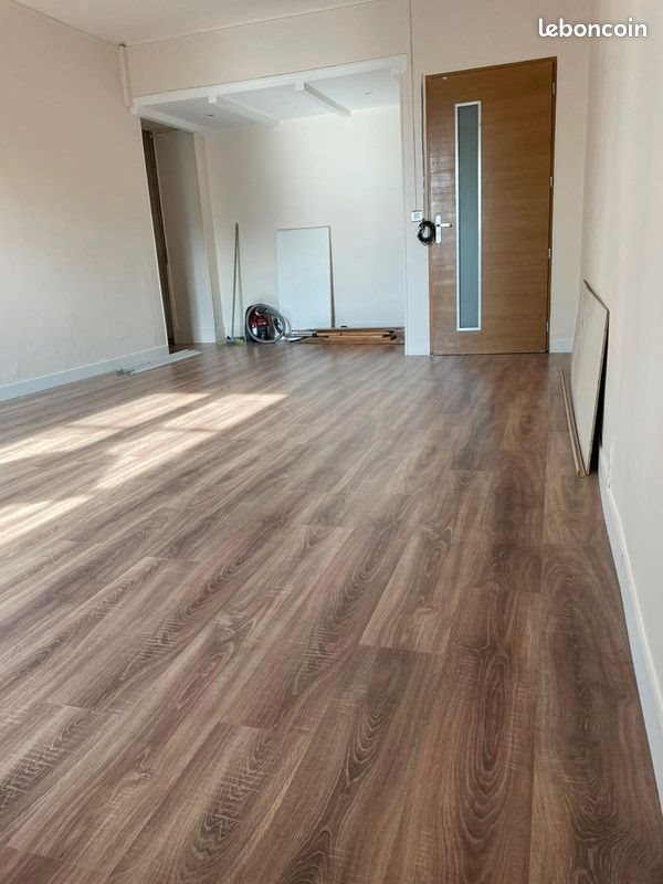 Appartement à louer, 63m², Pont-de-Chéruy