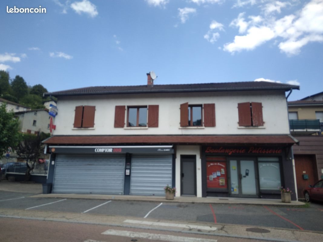 Appartement à louer, 150m², Valsonne