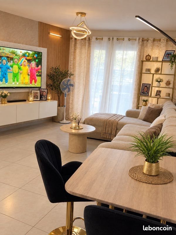 Appartement à louer, 65m², Cagnes-sur-Mer