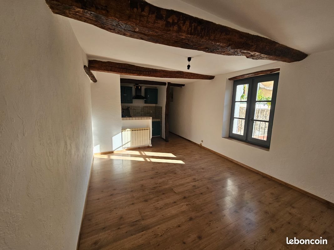 Appartement à louer, 60m², Aups