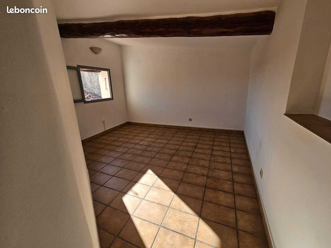 Appartement à louer, 60m², Aups