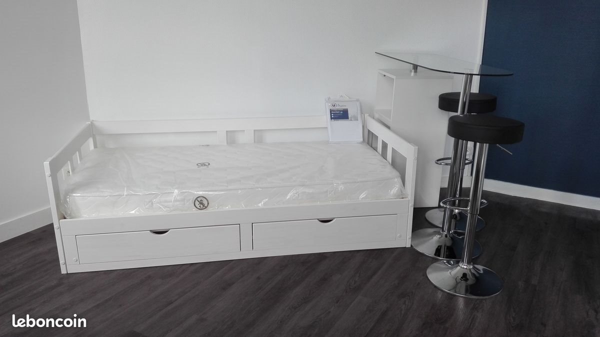 Appartement à louer, 19m², Angoulême