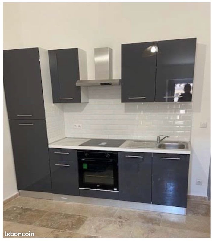 Appartement à louer, 28m², Arles