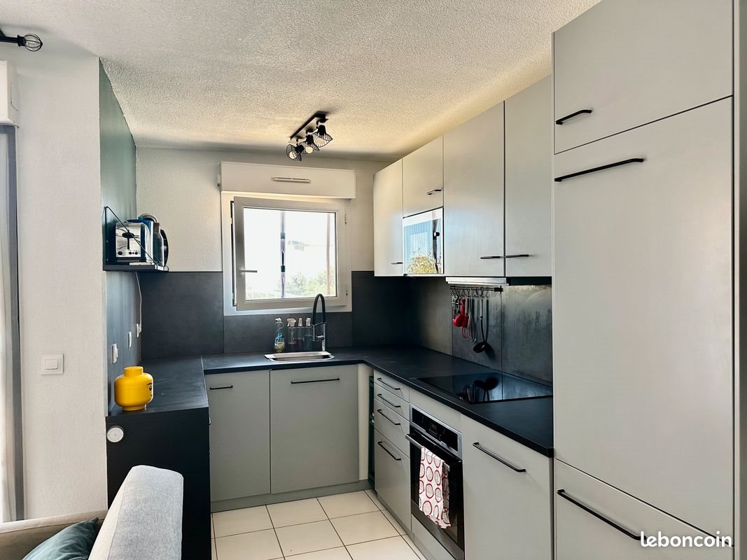 Appartement à louer, 38m², Grasse