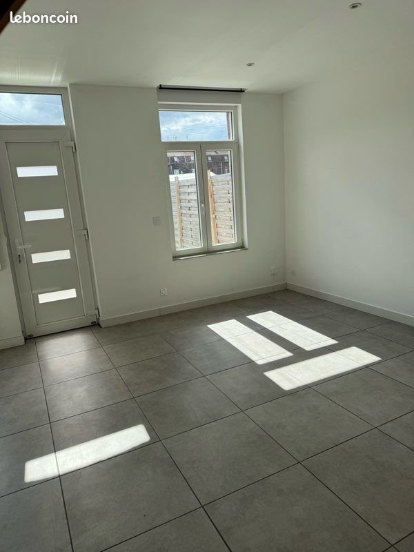 Maison à louer, 65m², Roubaix