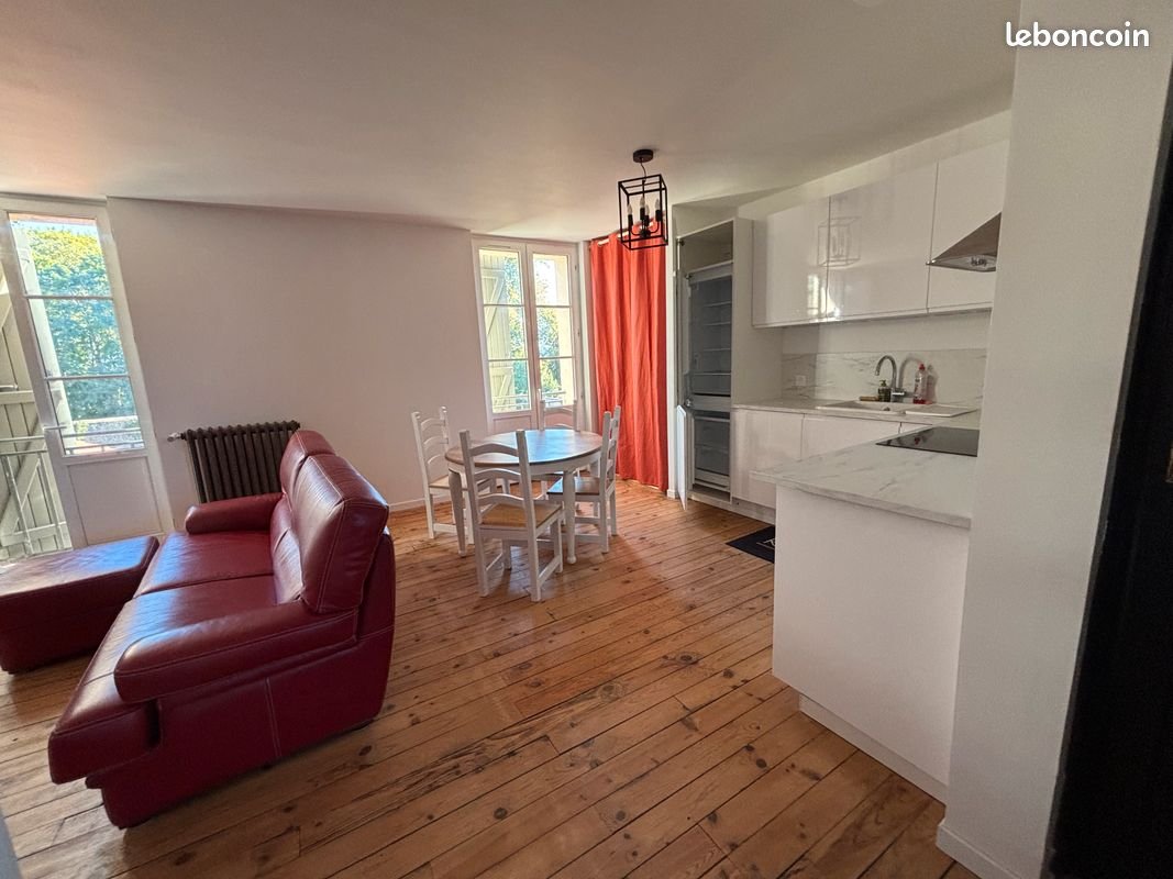 Appartement à louer, 96m², Lembeye