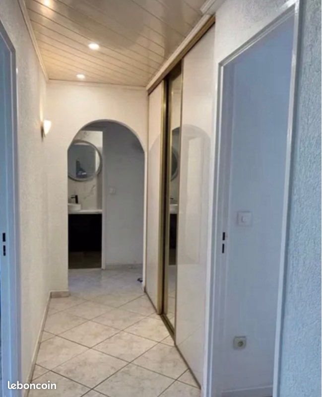 Appartement à louer, 82m², Cocheren