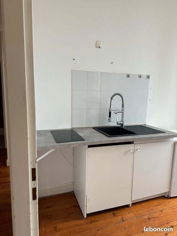 Appartement à louer, 50m², Lussac