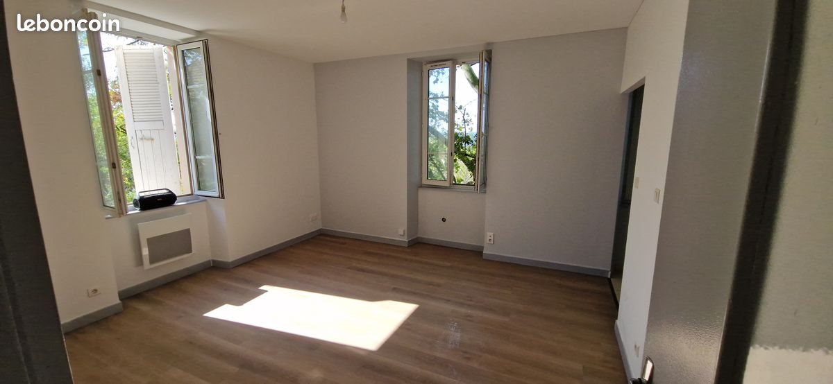 Appartement à louer, 43m², Flagnac