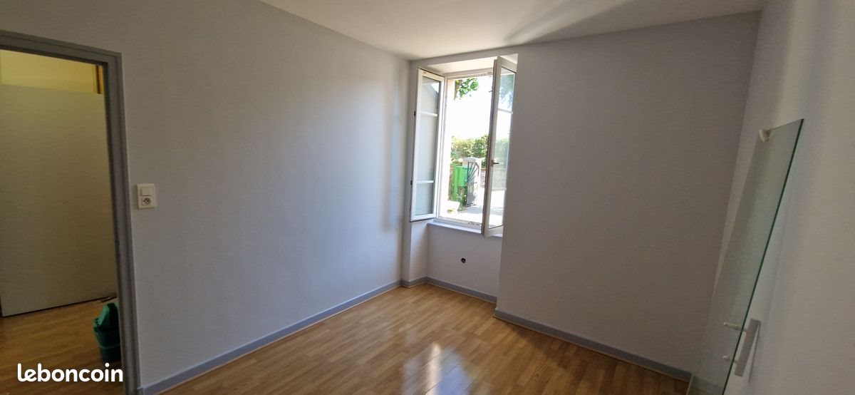Appartement à louer, 43m², Flagnac