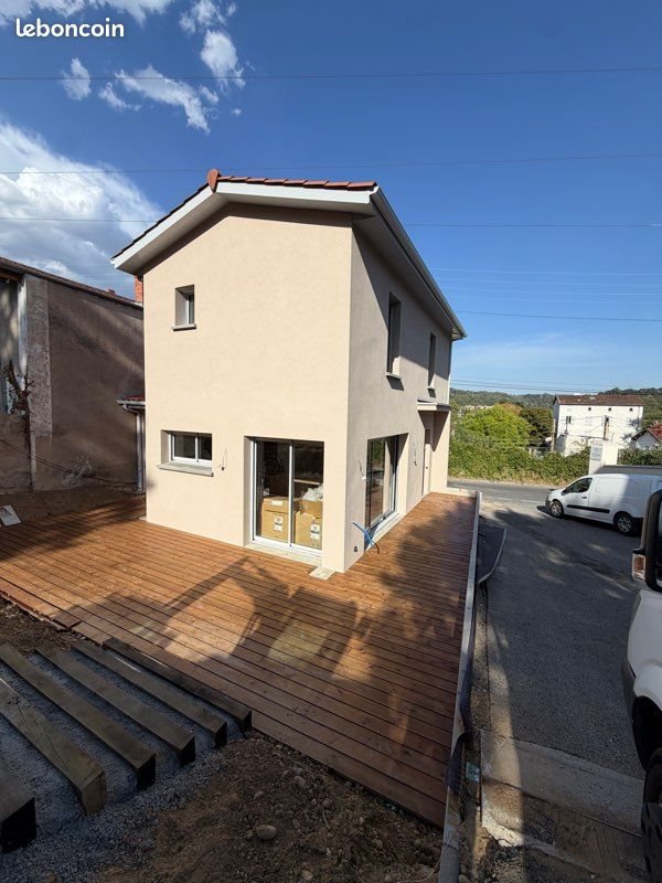 Maison à louer, 81m², Collonges-au-Mont-d'Or