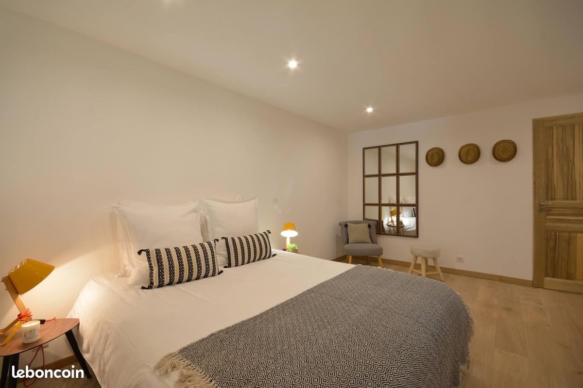 Appartement à louer, 70m², Éguilles