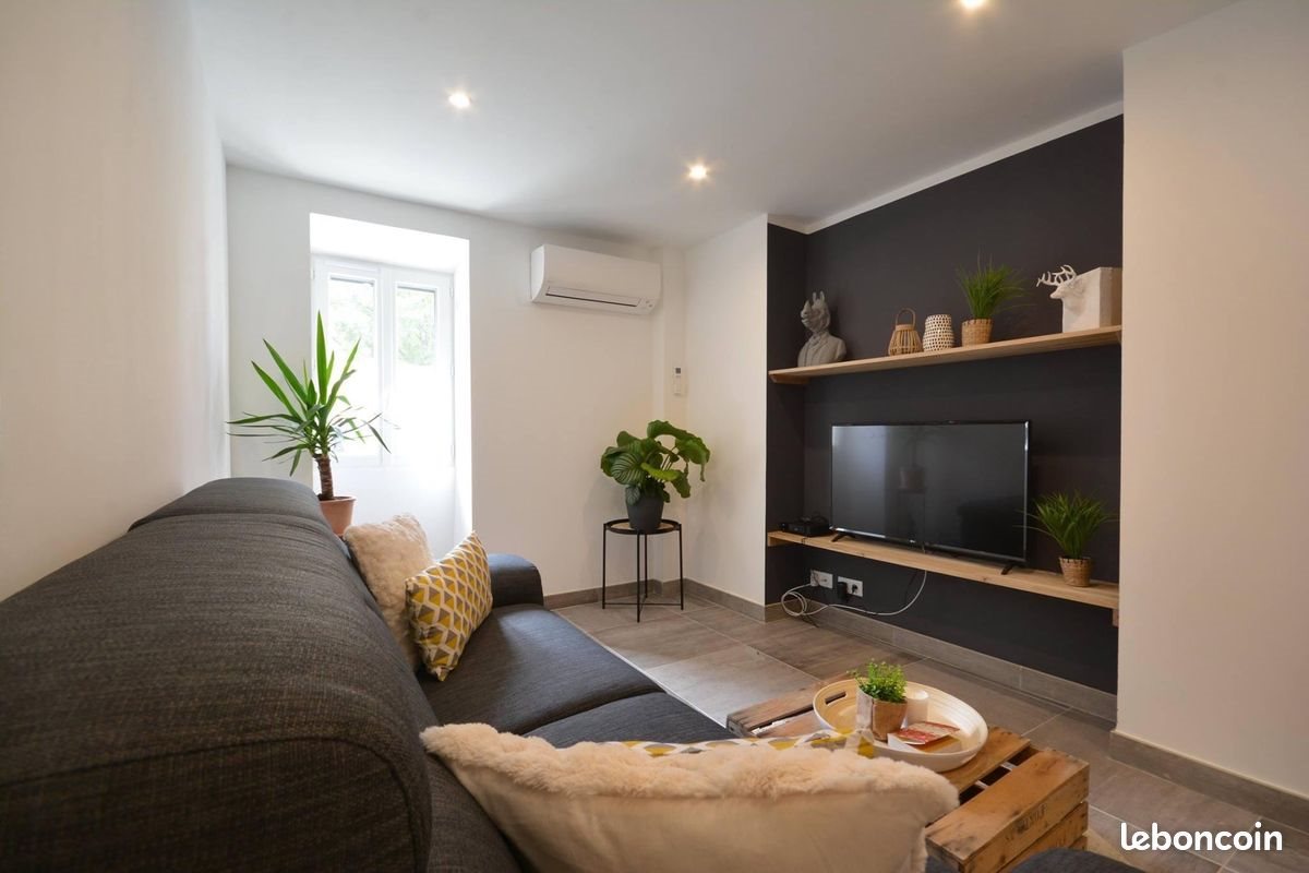 Appartement à louer, 70m², Éguilles