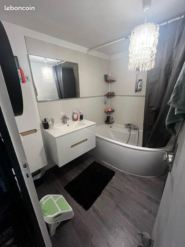 Maison à louer, 75m², Le Douhet