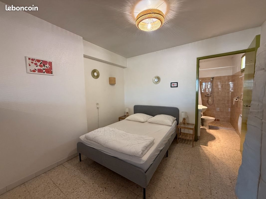 Appartement à louer, 27m², Nîmes