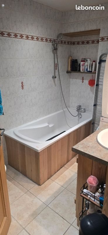 Appartement à louer, 28m², Pontarlier