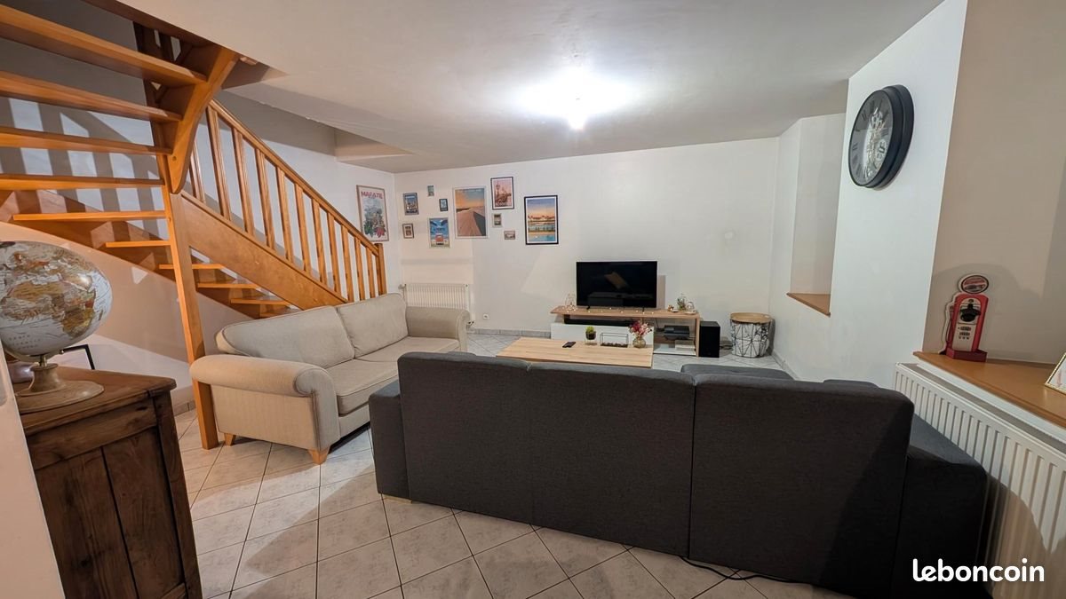 Maison à louer, 100m², Trévé