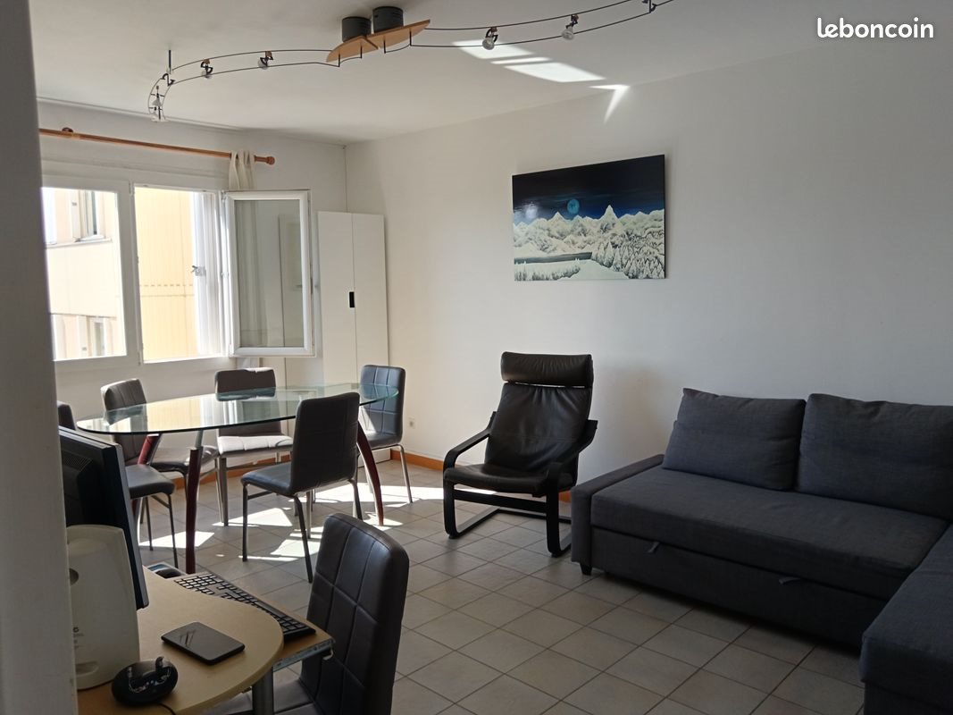 Appartement à louer, 40m², Saint-Genis-Pouilly