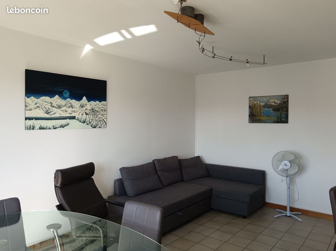 Appartement à louer, 40m², Saint-Genis-Pouilly