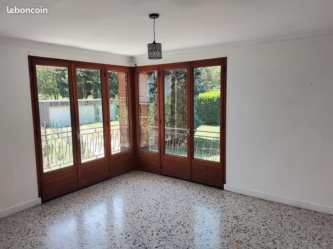 Appartement à louer, 90m², Saint-Jean-de-Maurienne