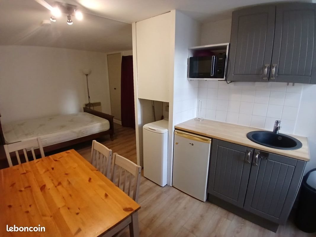 Appartement à louer, 25m², Chinon