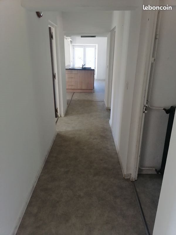Appartement à louer, 81m², Saint-Privat