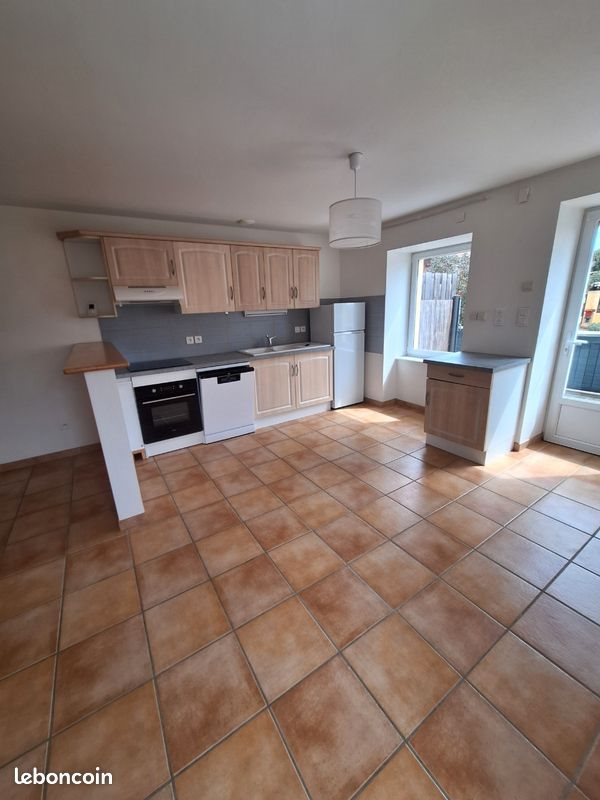 Maison à louer, 100m², Cours-la-Ville