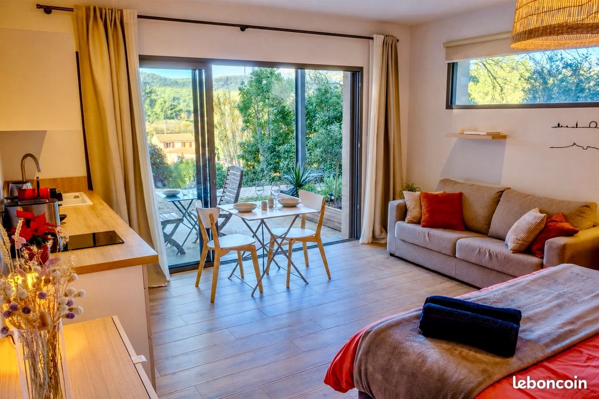 Appartement à louer, 30m², Cassis