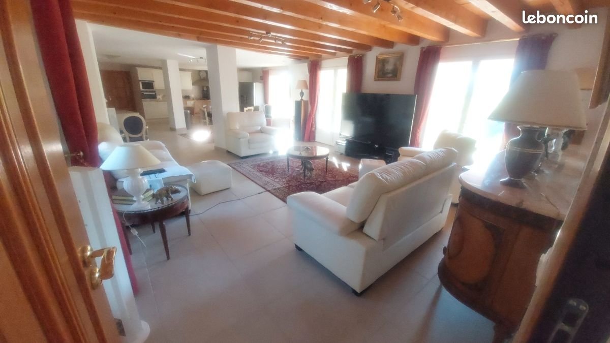Maison à vendre, 350m², Plan-d'Aups-Sainte-Baume