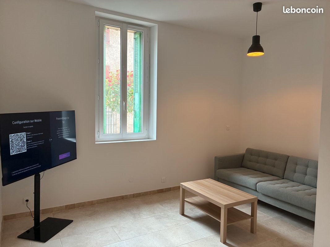 Appartement à louer, 49m², Toulon