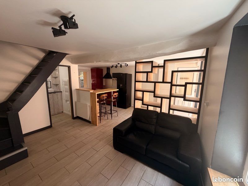 Maison à louer, 40m², Issou
