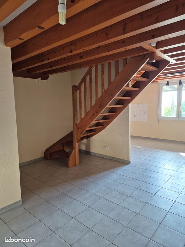 Appartement à louer, 70m², Saint-Martin-du-Mont