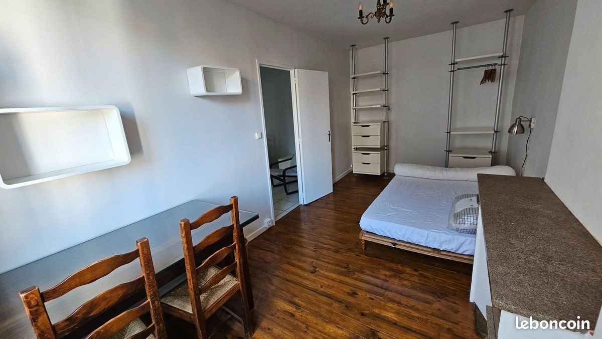 Appartement à louer, 36m², Saint-Etienne