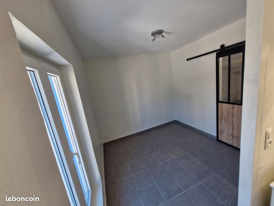 Appartement à louer, 35m², Carpentras