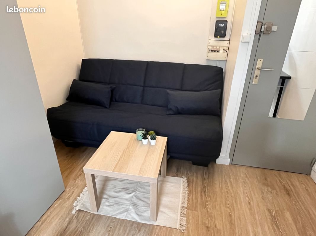 Appartement à louer, 15m², Paris 18ème