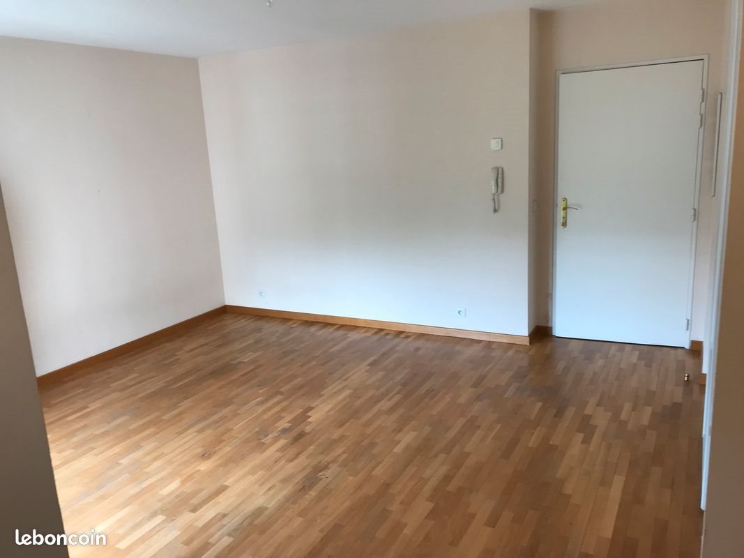 Appartement à louer, 28m², Longjumeau