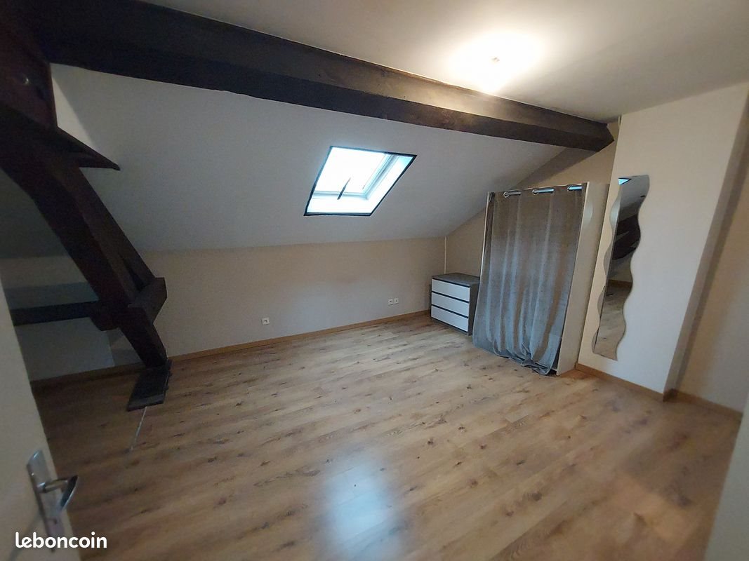 Appartement à louer, 60m², Polliat