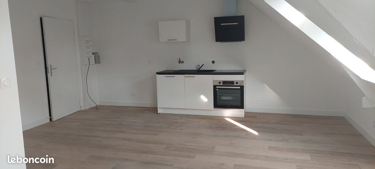 Appartement à louer, 42m², Quelaines-Saint-Gault