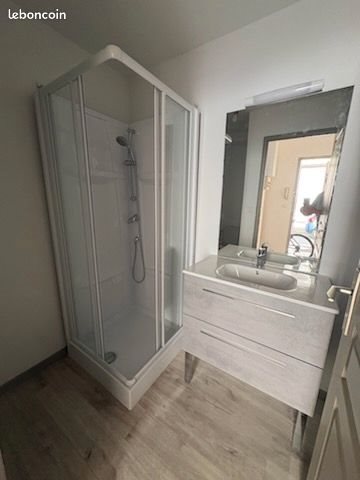 Appartement à louer, 26m², Niort