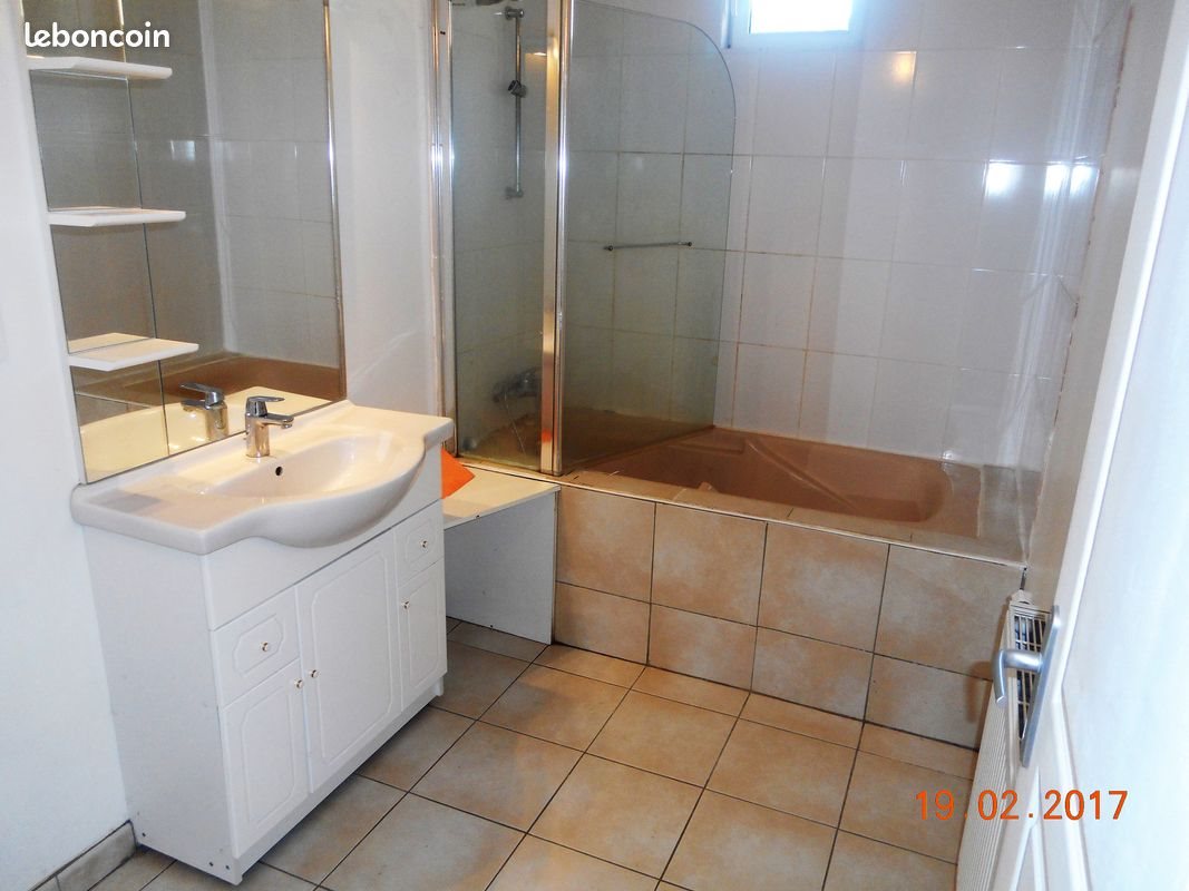 Appartement à louer, 68m², Espalion