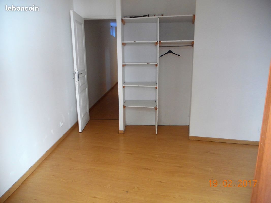 Appartement à louer, 68m², Espalion