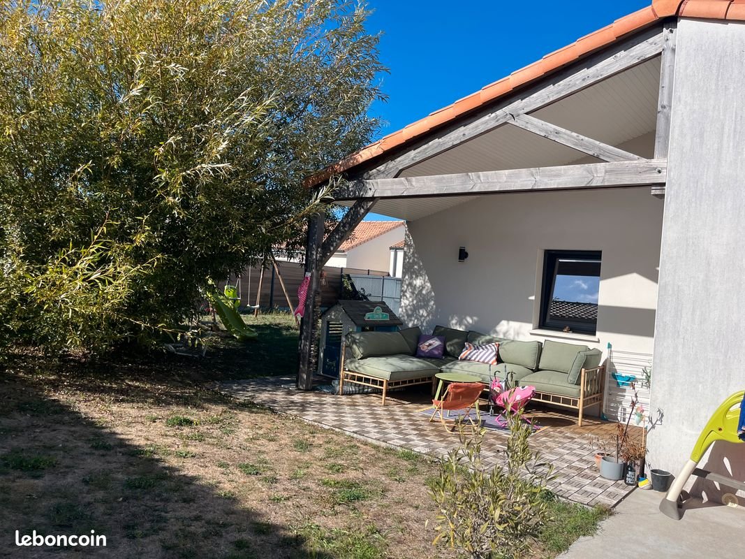Maison à vendre, 110m², Saint-Hilaire-de-Chaléons