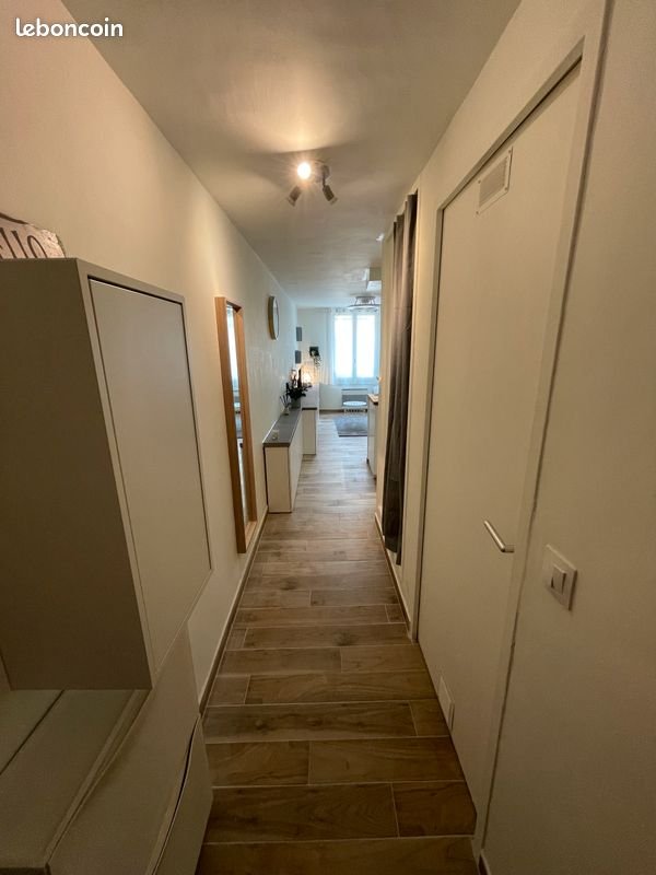 Appartement à louer, 20m², Marseille 1er