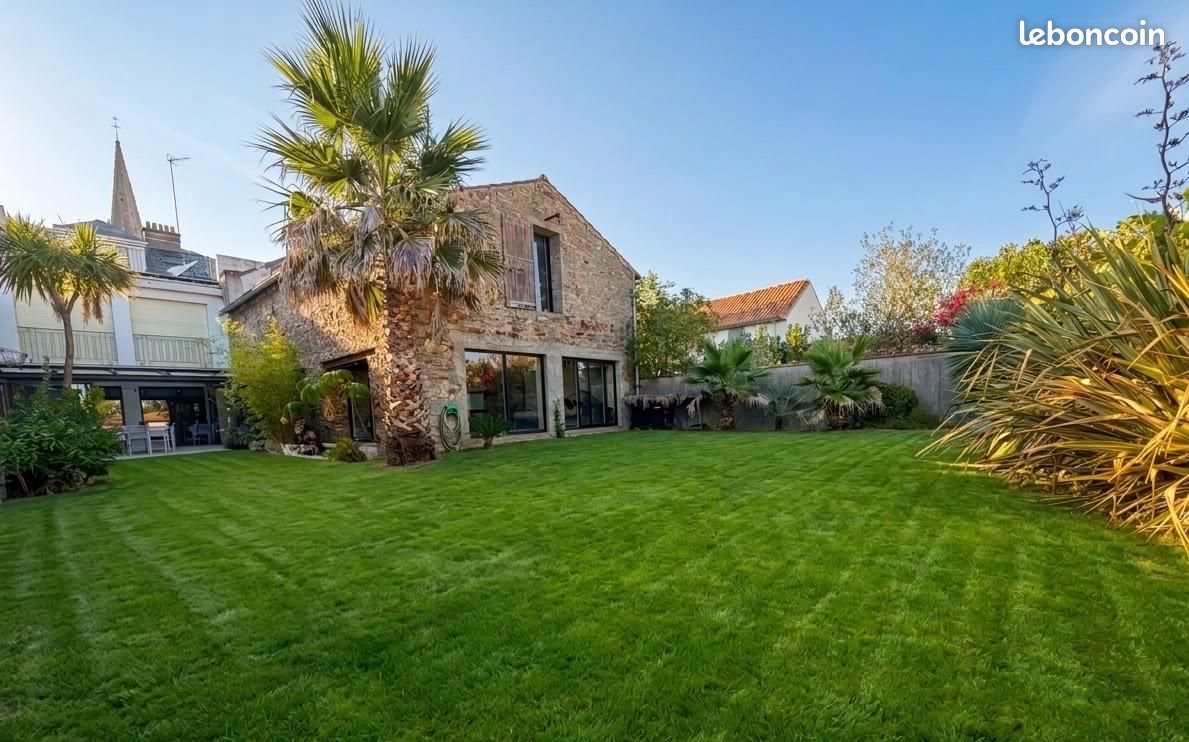 Maison à vendre, 183m², Sainte-Pazanne