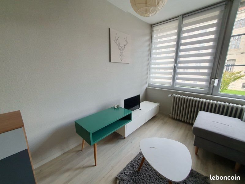 Appartement à louer, 37m², Lons-le-Saunier
