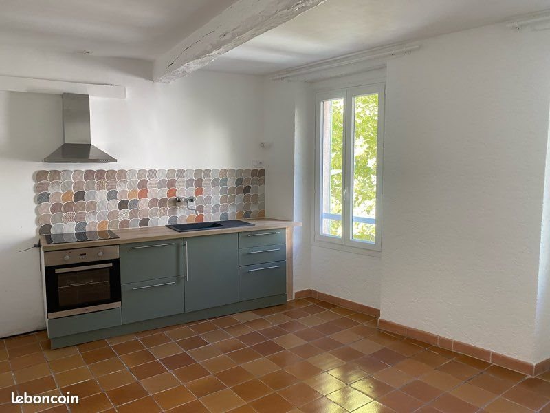 Appartement à louer, 46m², Bargemon