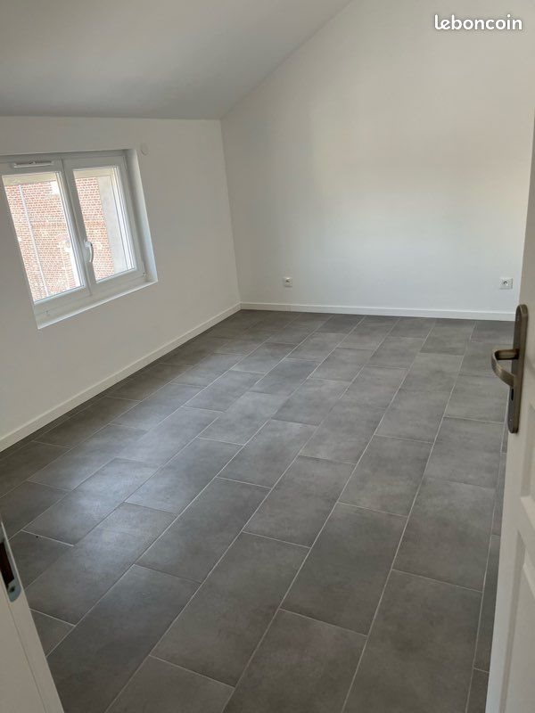 Appartement à louer, 75m², Wavignies